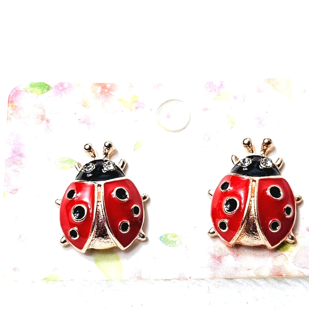 Fashion Ladybug Stud Earrings